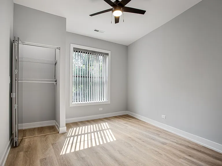 7642 N Eastlake Ter — Photo 54