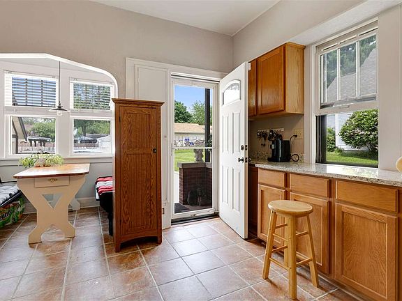 3rd image of 2508 E State St