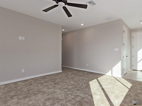 3rd image of 7535 E 35th Ln