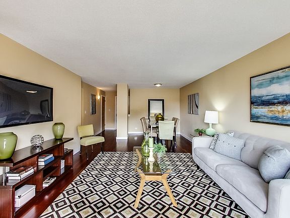 2nd image of 1738 Chicago Ave APT 603