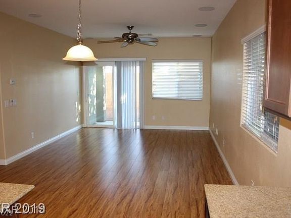 5th image of 10273 Headrick Dr