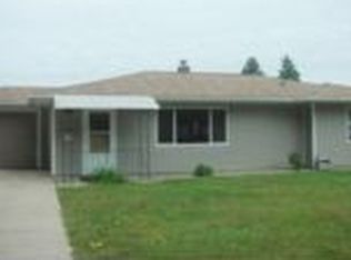 2002 22nd Ave, Sterling, IL 61081