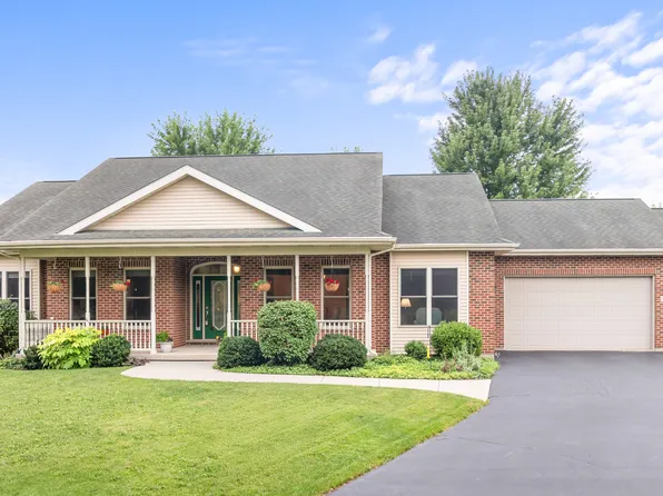 403 Jake Ct, Hampshire, IL 60140
