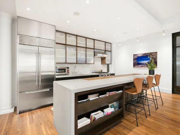 55 Hudson Street image 8 of 23