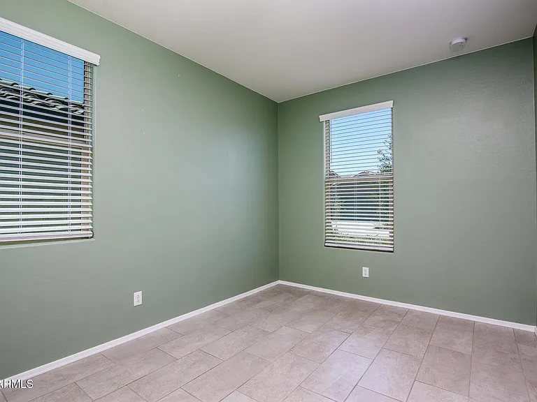 41960 W Morning Glory Way — Photo 4