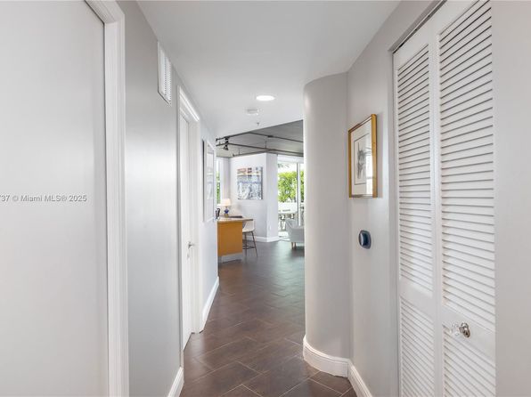 3180 SW 22nd St #501