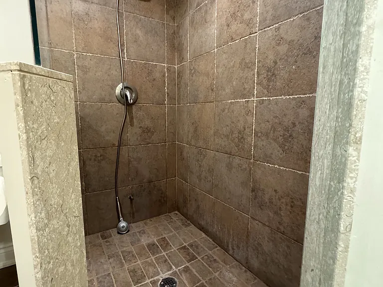 1175 Pinegrove Rd — Photo 11