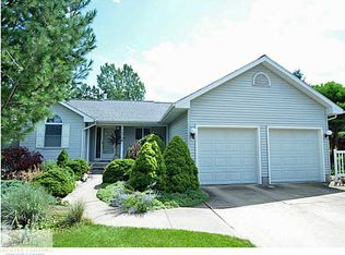 12780 Angle Rd, Bath, MI 48808