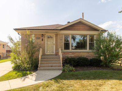 7349 W Crain St, Niles, IL, 60714