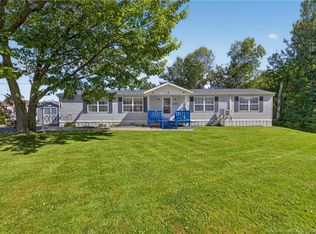 1125 Pine St, Beresford, NB E8K1G4