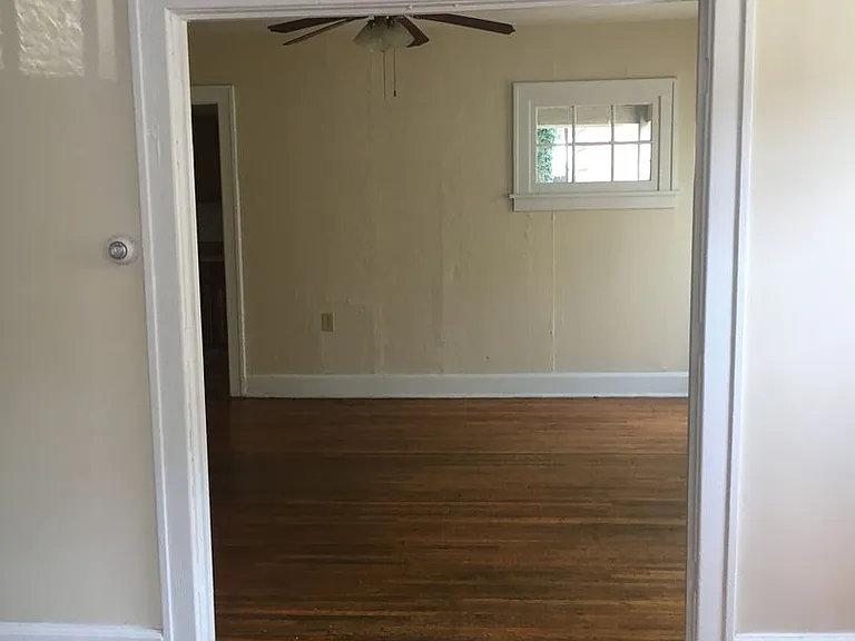 2476 Adams Ave — Photo 32