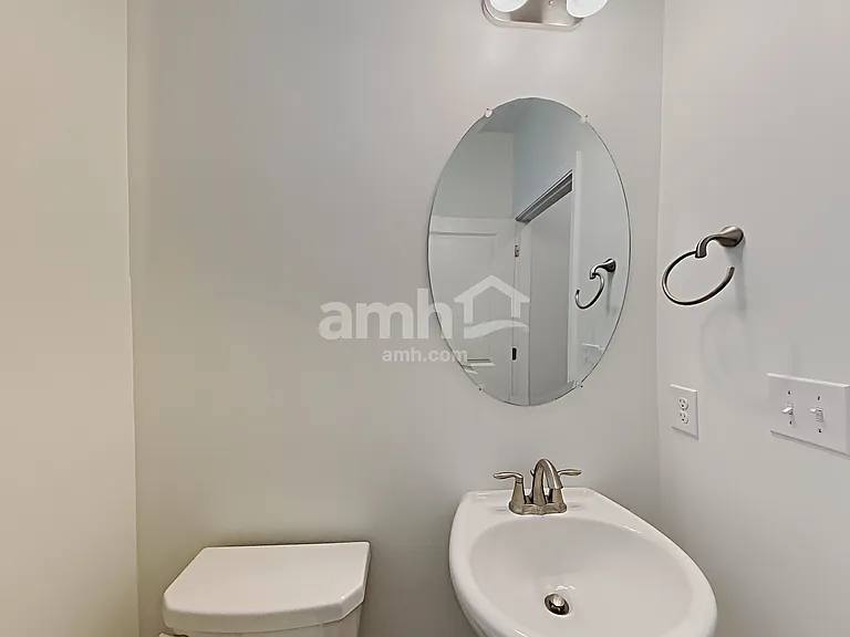 4509 Tarpon Dr — Photo 12