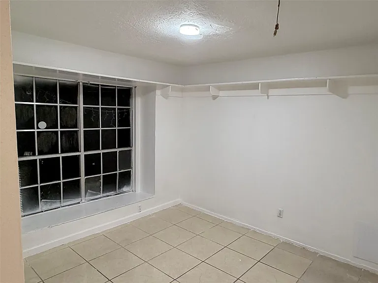13319 Bafing Dr — Photo 9