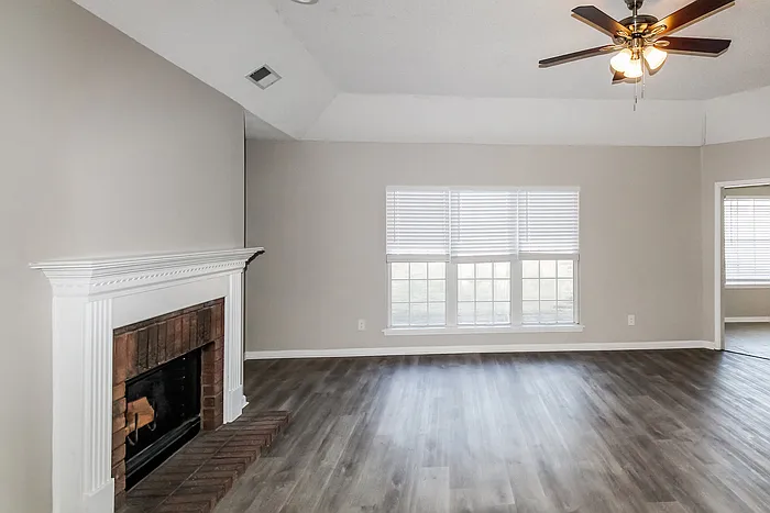 5330 Sea Horse Dr — Photo 6