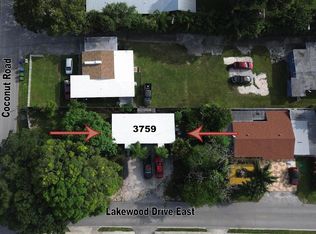 3759 Lakewood Rd E, Lake Worth, FL 33461