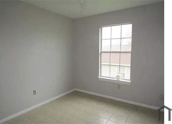 19868 Clayton St #4 — Photo 5