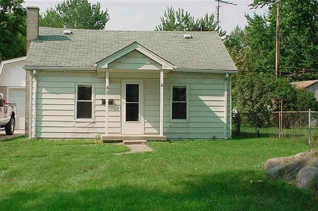 1st image of 42 Clair St