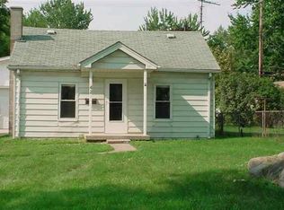 42 Clair St, Mount Clemens, MI 48043
