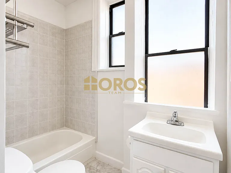 50 Avenue B #5C — Photo 9