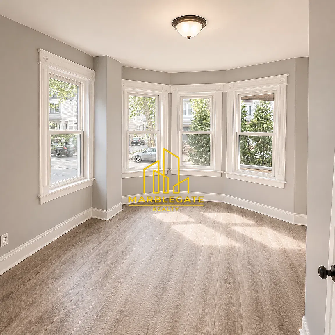 2 bed, 850 sqft, $1,925 — Photo 3