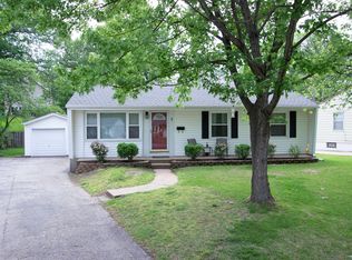 5 Banbury Ct, Saint Louis, MO 63126