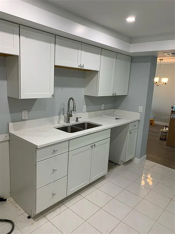 1 bed, 1.0 bath, 760 sqft, $2,400 — Photo 3