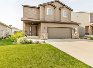 6044 55th Ave S, Fargo, ND 58104