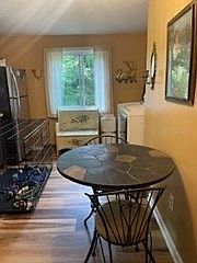 3rd image of 374 Wilbraham Rd