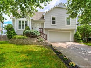 15919 S Sunset St, Olathe, KS 66062
