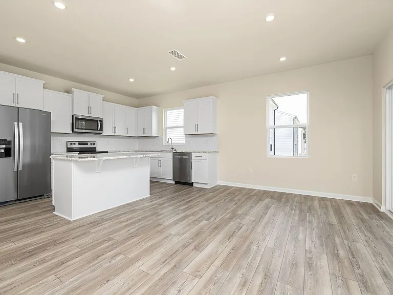 3513 Dragonfly River Ct — Photo 11