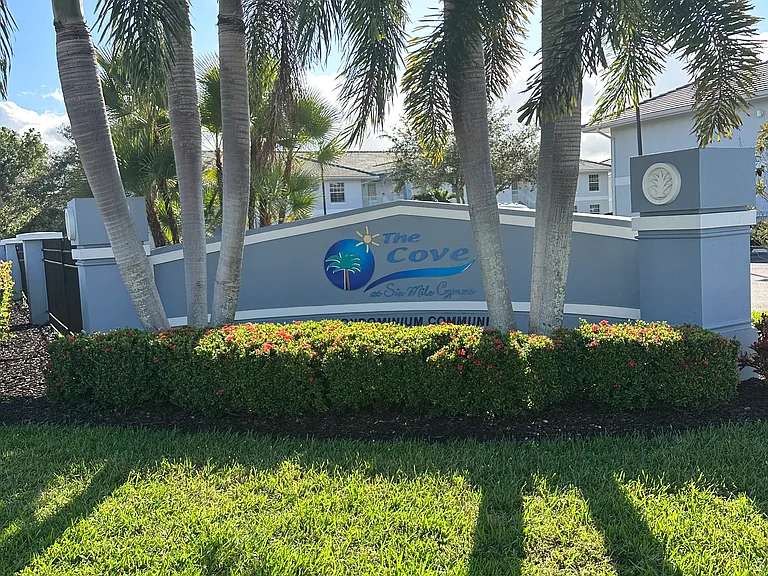 8408 Bernwood Cove Loop #1703 — Photo 1