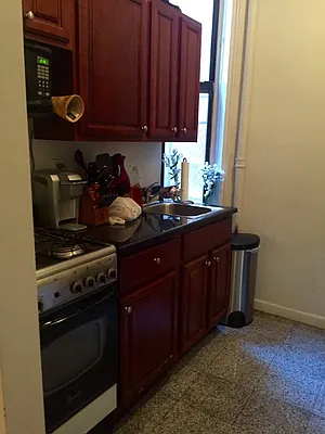 Rented by Pink Stone Realty LLC | media 30