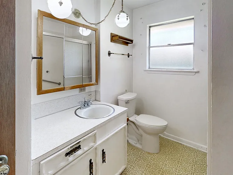 150 Rosa Lee Ln — Photo 12