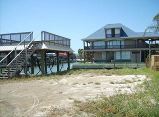 914 Dolphin Point E, Pt O Connor, TX 77982
