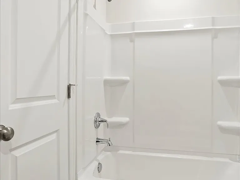 215 Olympus Rd — Photo 25