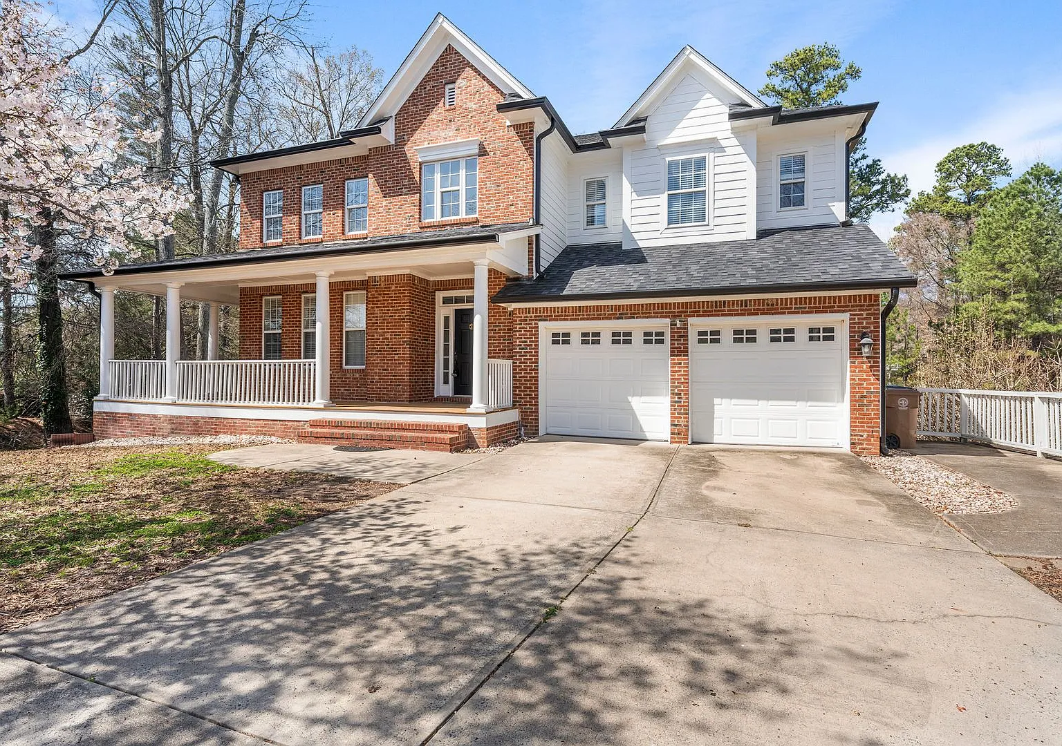 August Move-in, Cary Park! — Photo 1