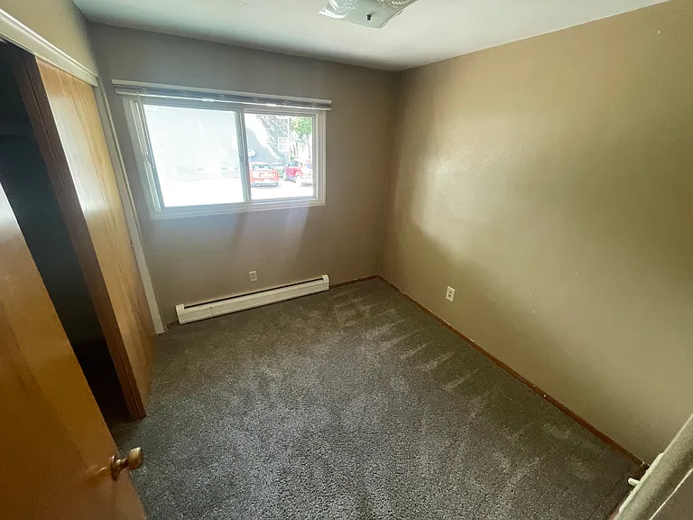 1017 13th Ave N #2 — Photo 4