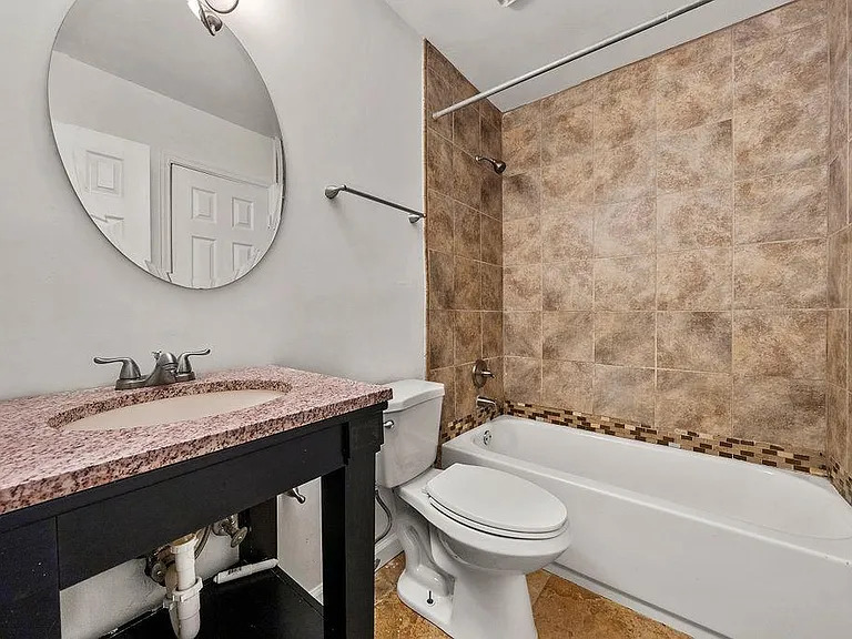1353 Overlook Cv SE — Photo 14