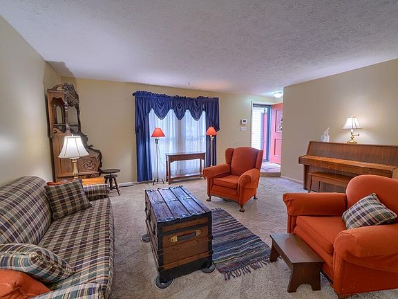 5th image of 5043 Brewster Dr
