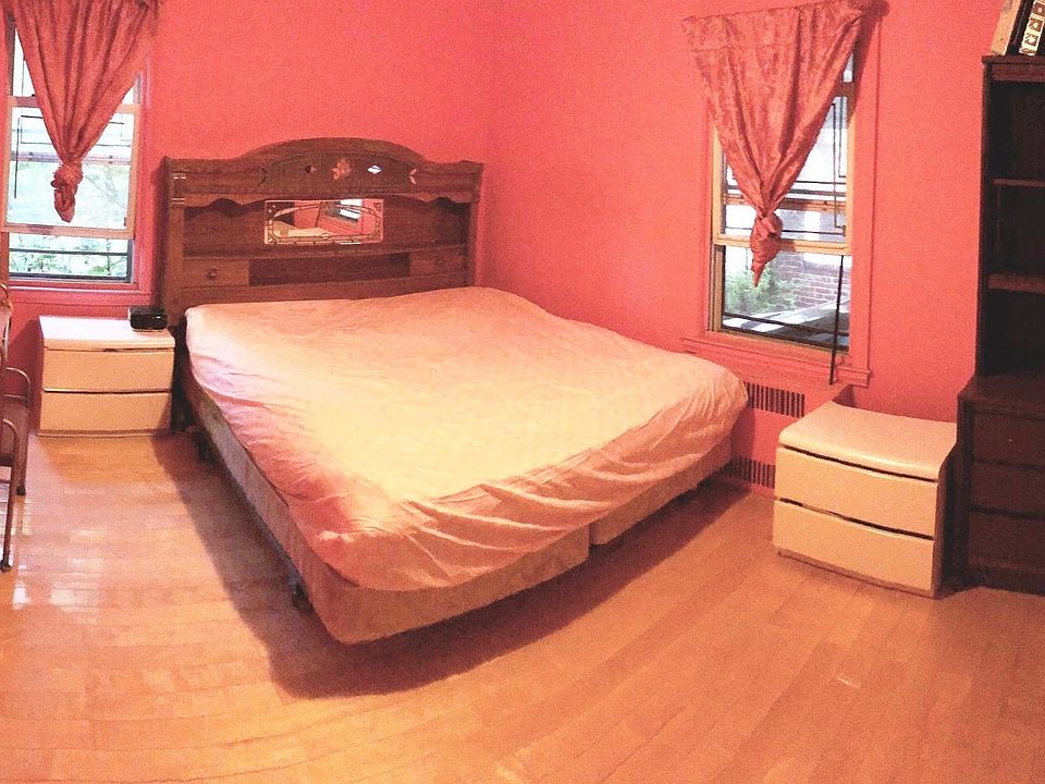 1st image of 245-80 61st Ave