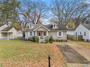 1917 Vanderbilt Cir SW, Huntsville, AL 35801