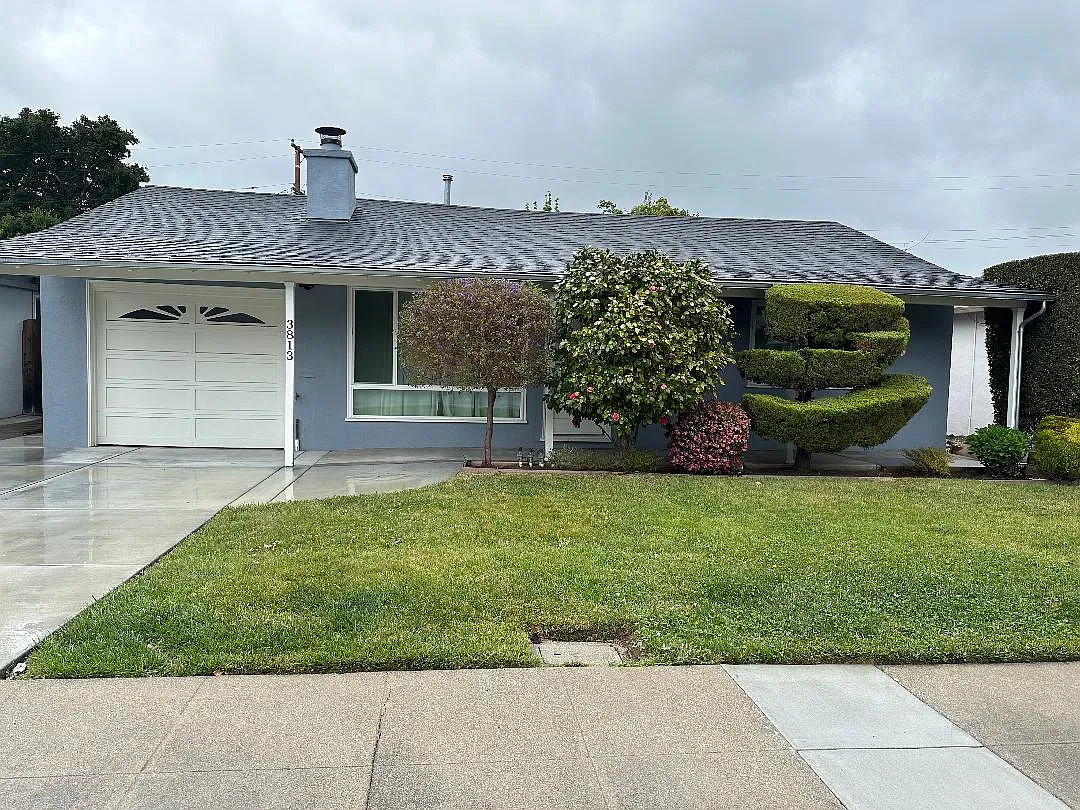 2 bed, 880 sqft, $4,500 — Photo 1