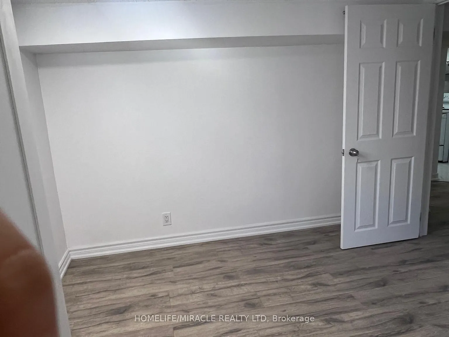 2 bed, $2,000 — Photo 3