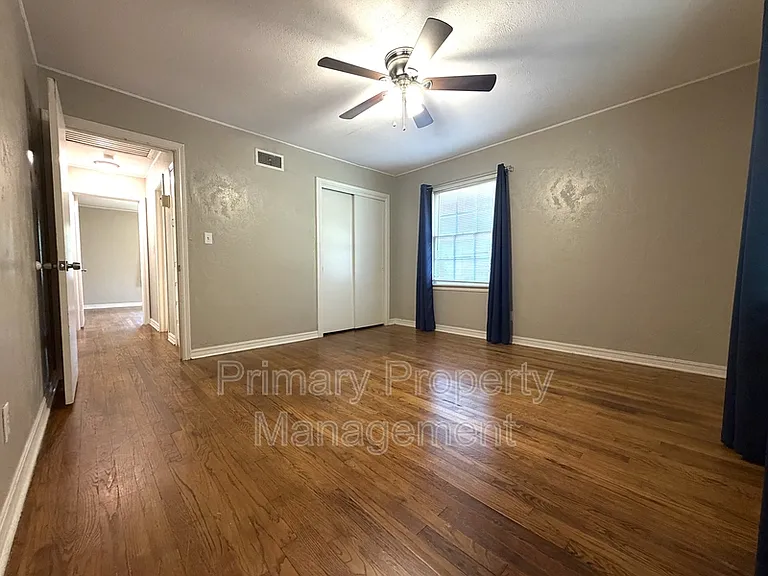 1722 Mattern Dr — Photo 9