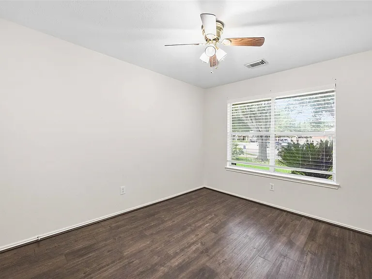 4718 Lonestone Cir — Photo 12