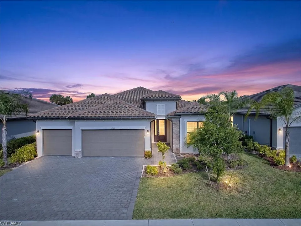 1388 Birdie Dr