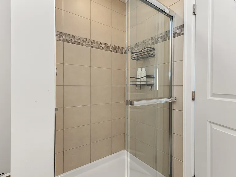 6026 Lindeman St #70 — Photo 24
