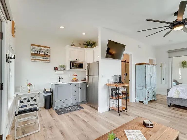 2172 1/2 Breon Dr — Photo 6