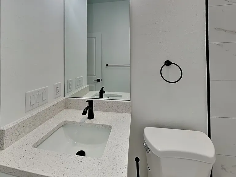 5212 28th St SW — Photo 13