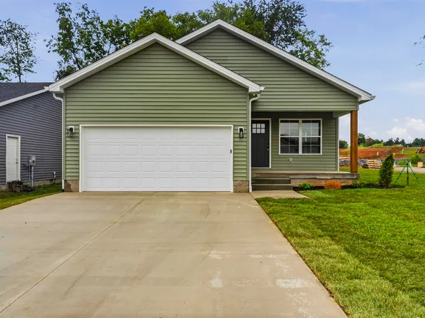 704 Cherry Blossom Rd, Bowling Green, KY 42103